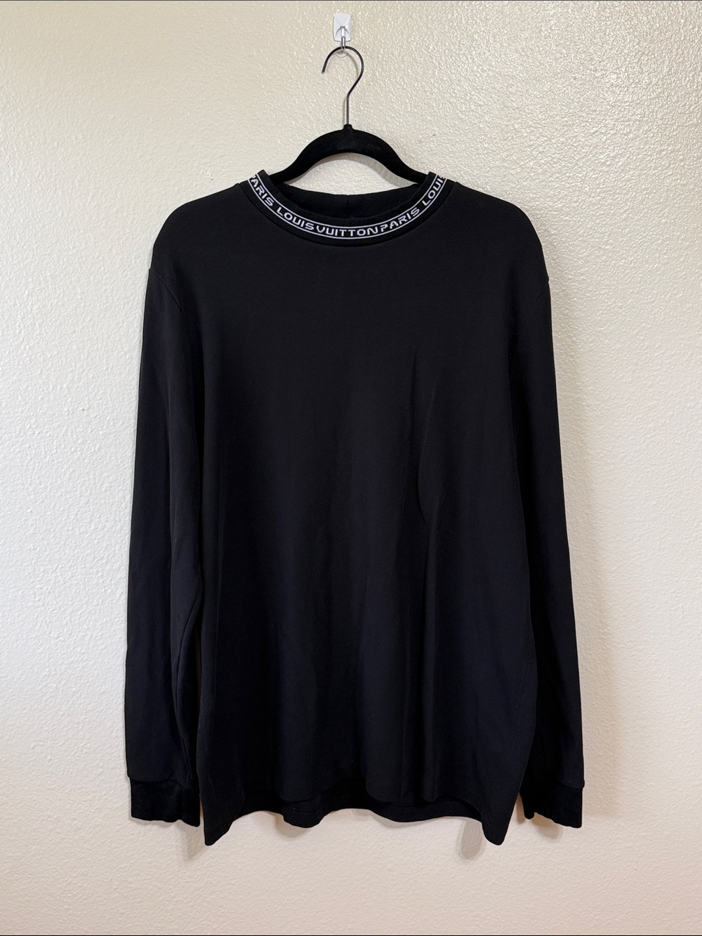 Louis Vuitton Paris Black Long-Sleeve Crewneck Shirt Size XXL